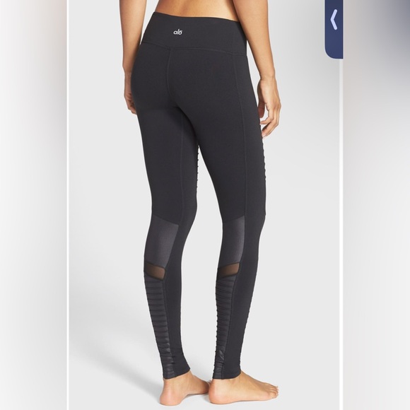 ALO - Yoga High Rise Moto Leggings, Size Medium - Picture 2 of 9